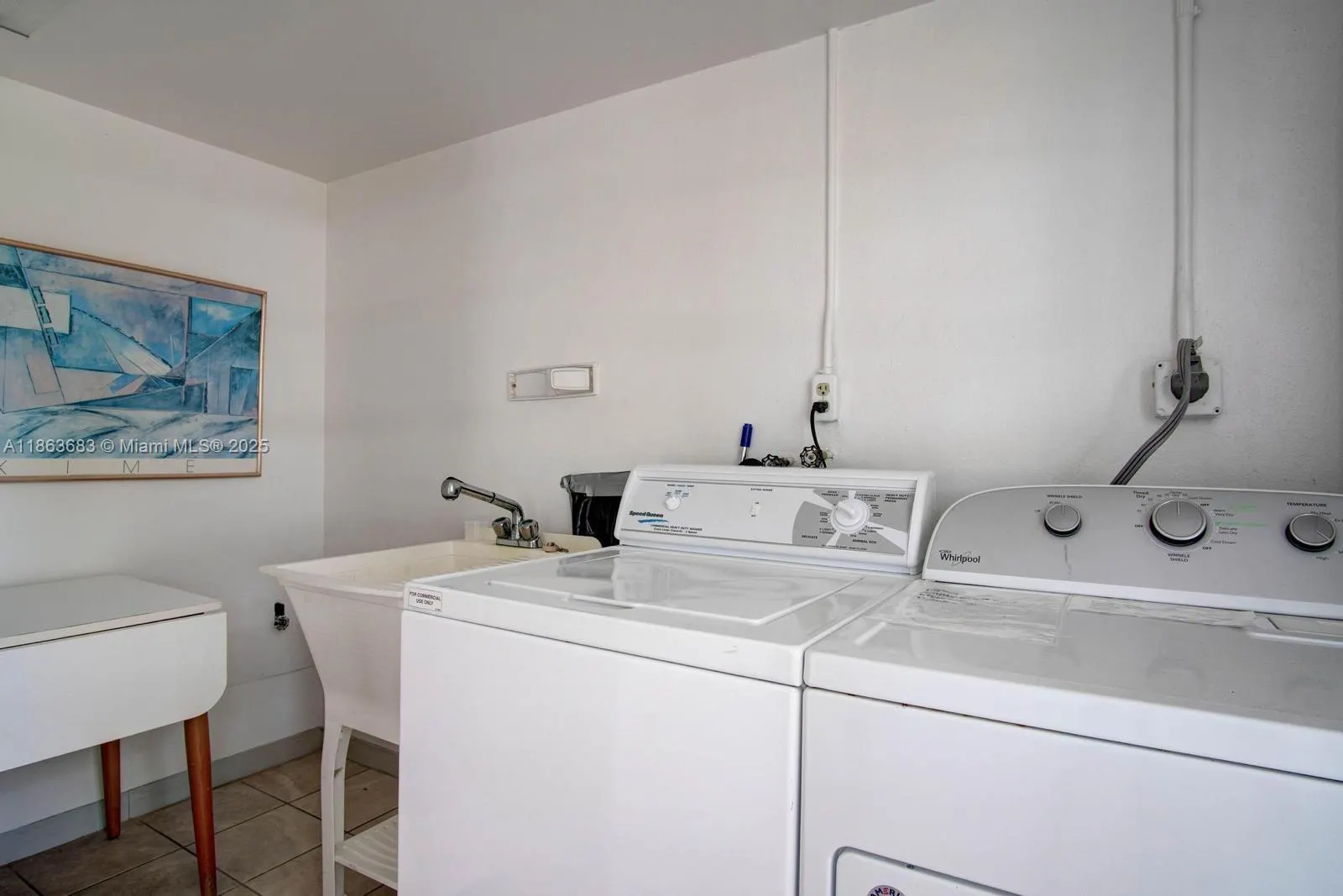 1900 Alamanda, #108