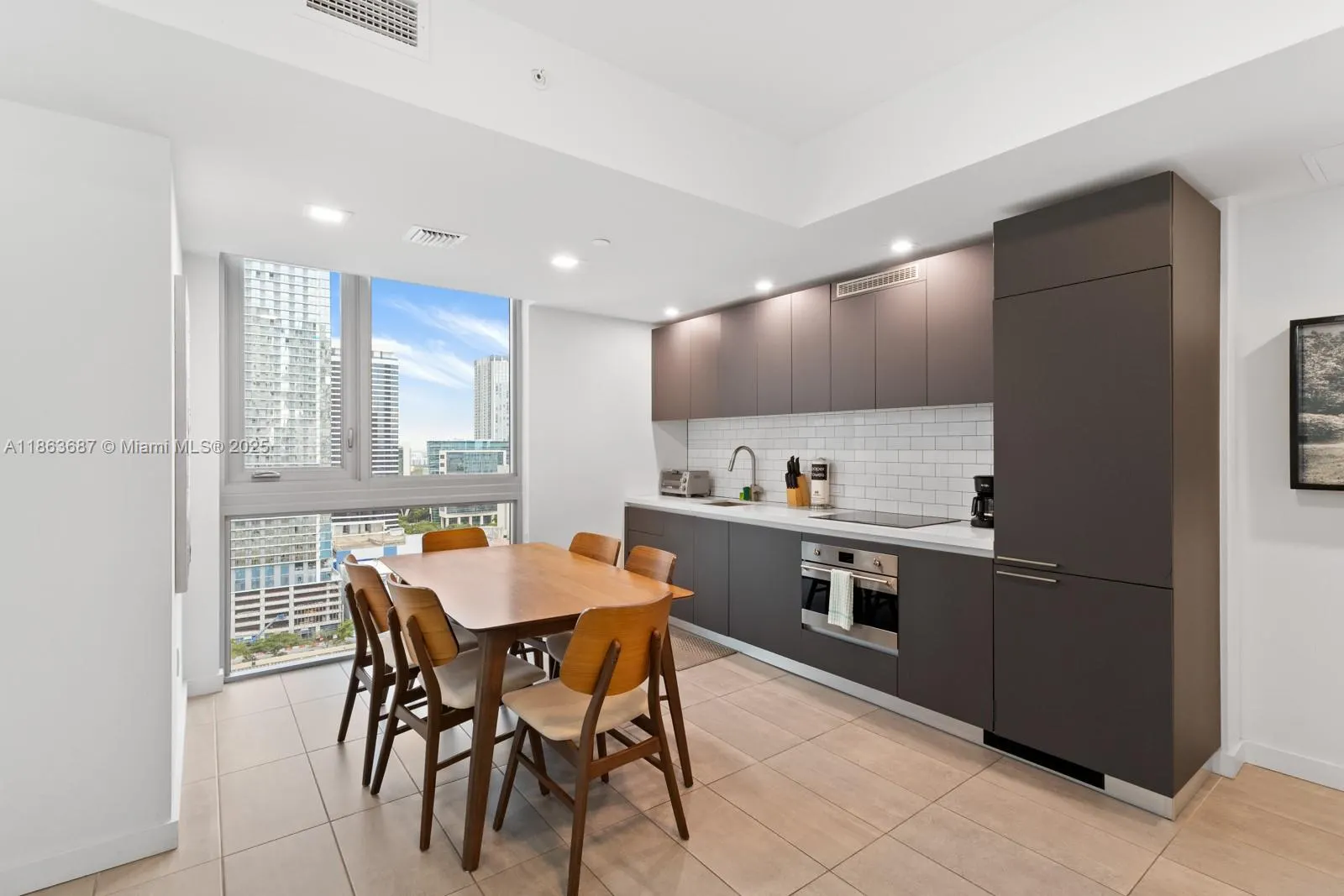 227 NE 2nd St, #2202