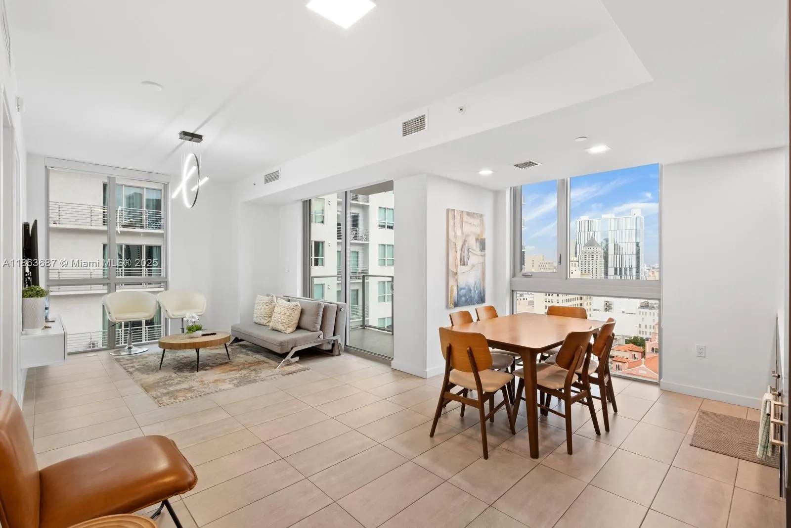 227 NE 2nd St, #2202