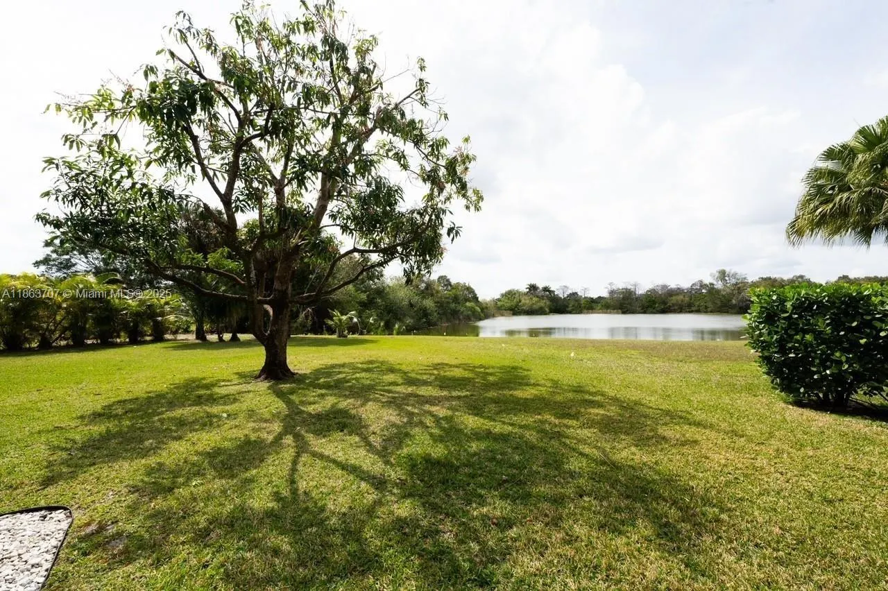 17969 Fairoaks Way, #NA