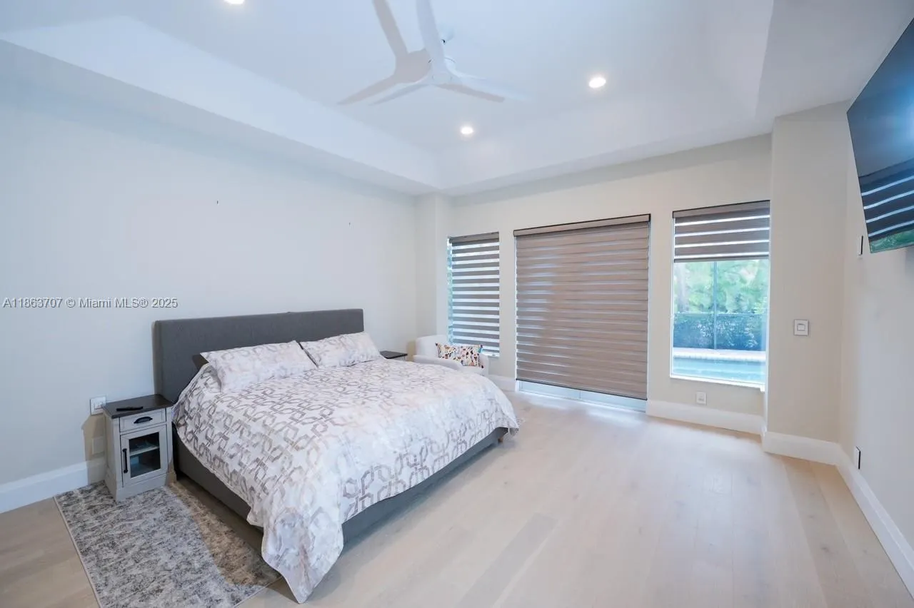 17969 Fairoaks Way, #NA