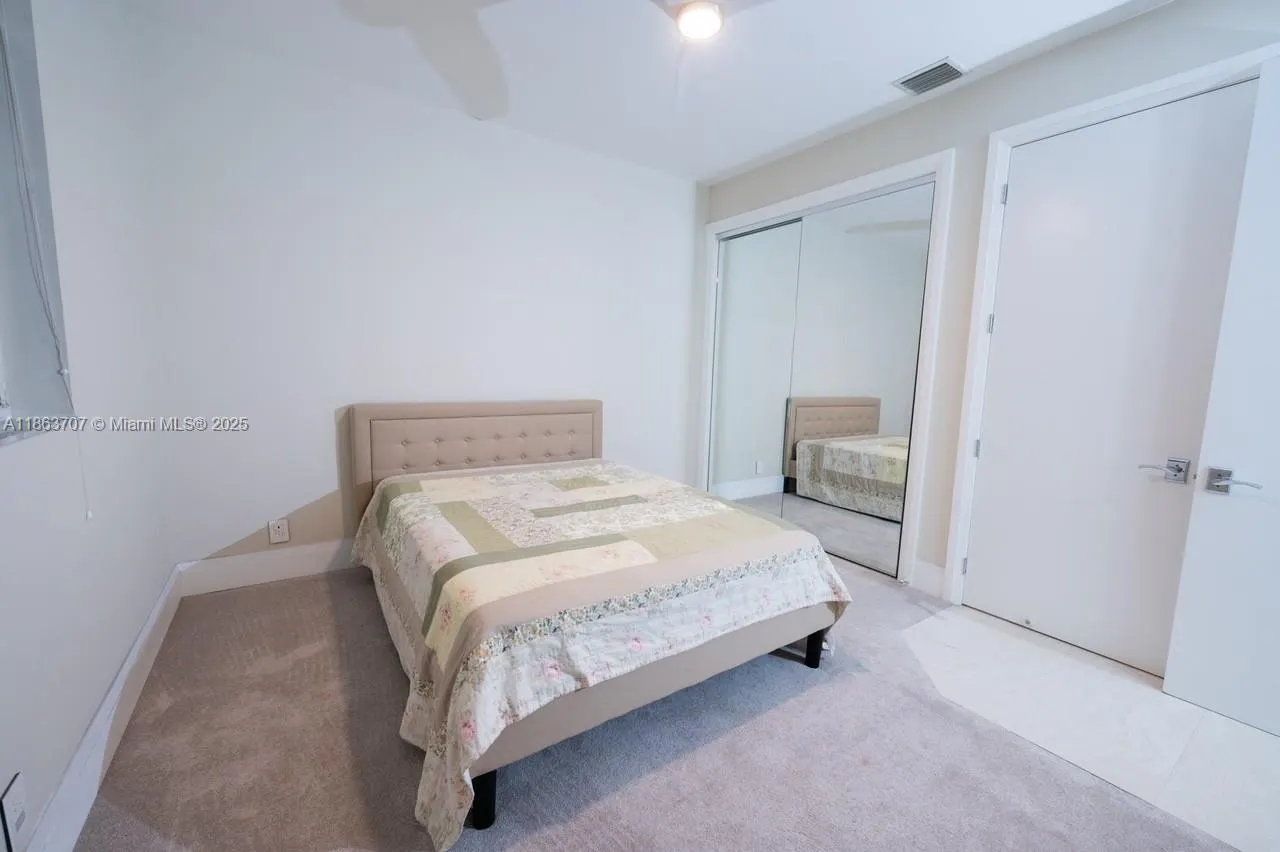 17969 Fairoaks Way, #NA