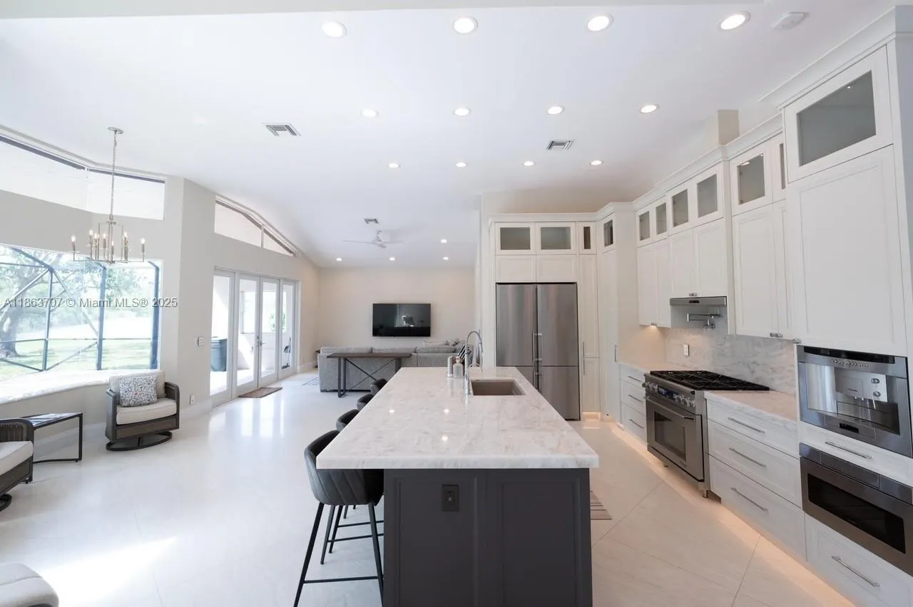 17969 Fairoaks Way, #NA