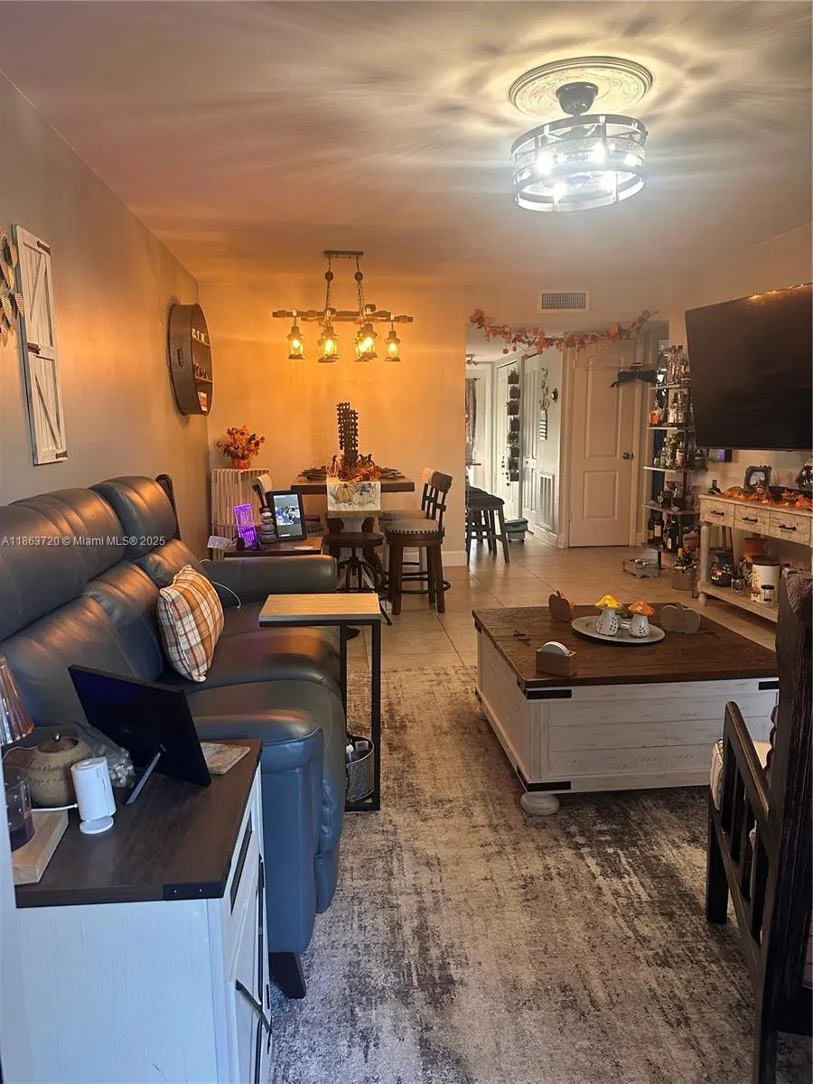 10300 NW 30th Ct, #109