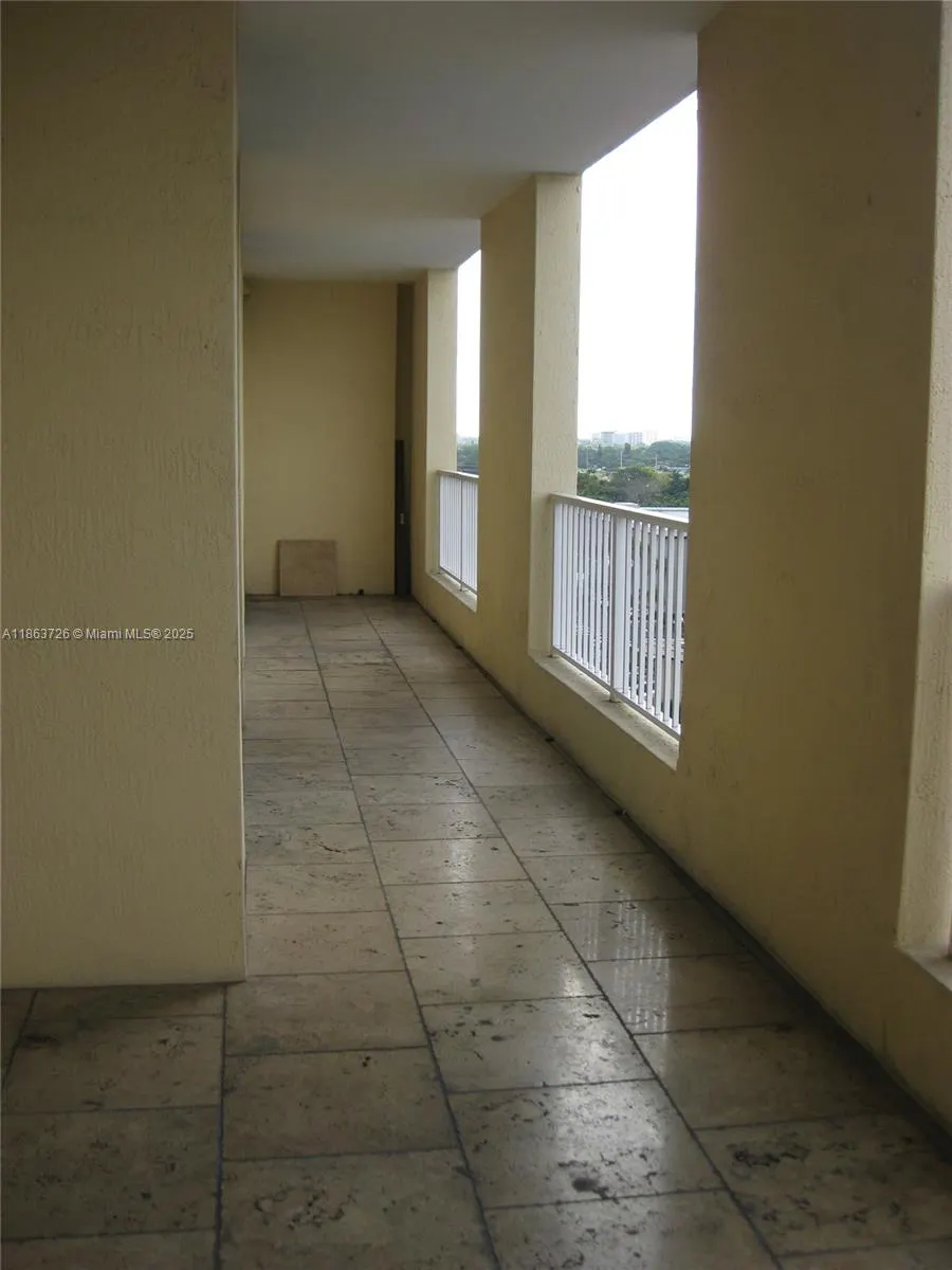 117 NW 42nd Ave, #1105