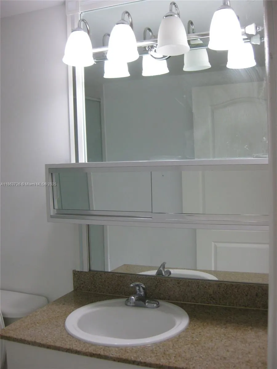 117 NW 42nd Ave, #1105