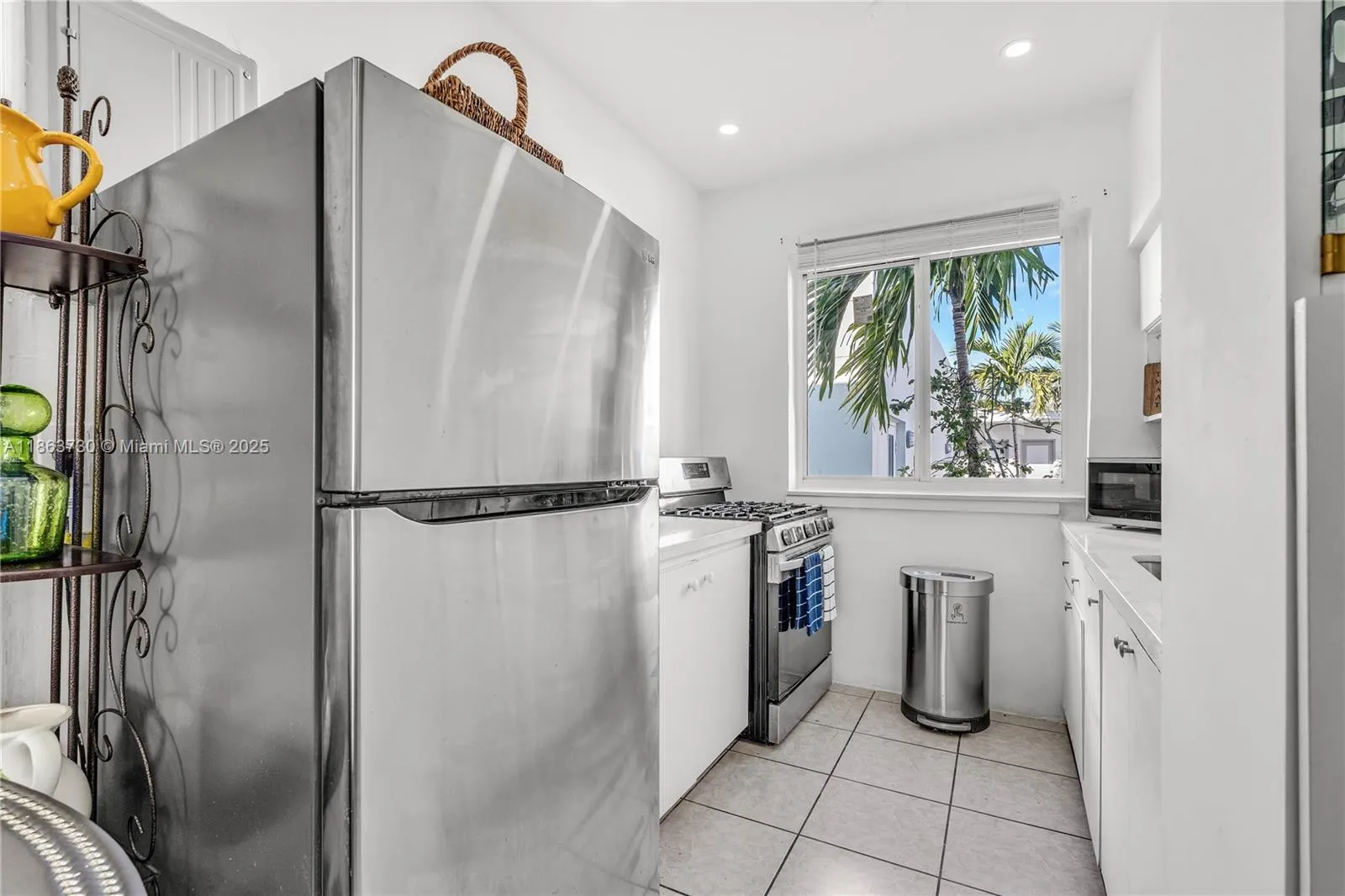 825 Jefferson Ave, #4