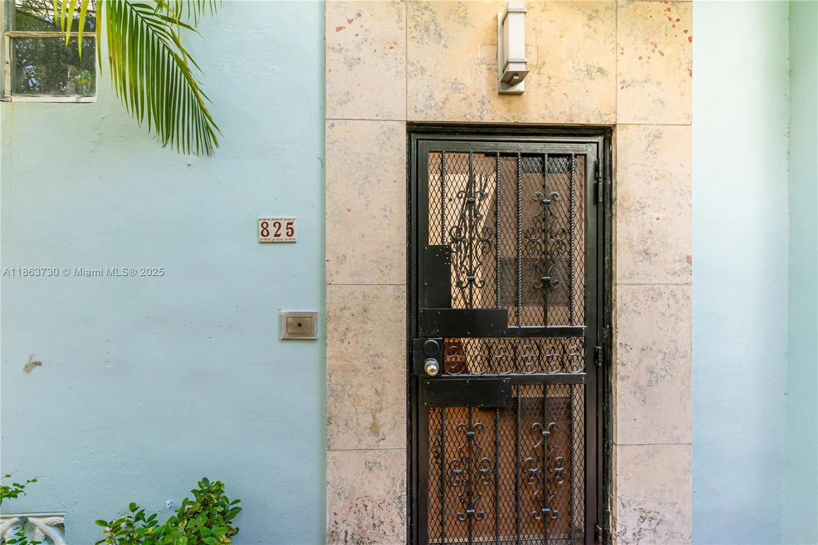 825 Jefferson Ave, #4