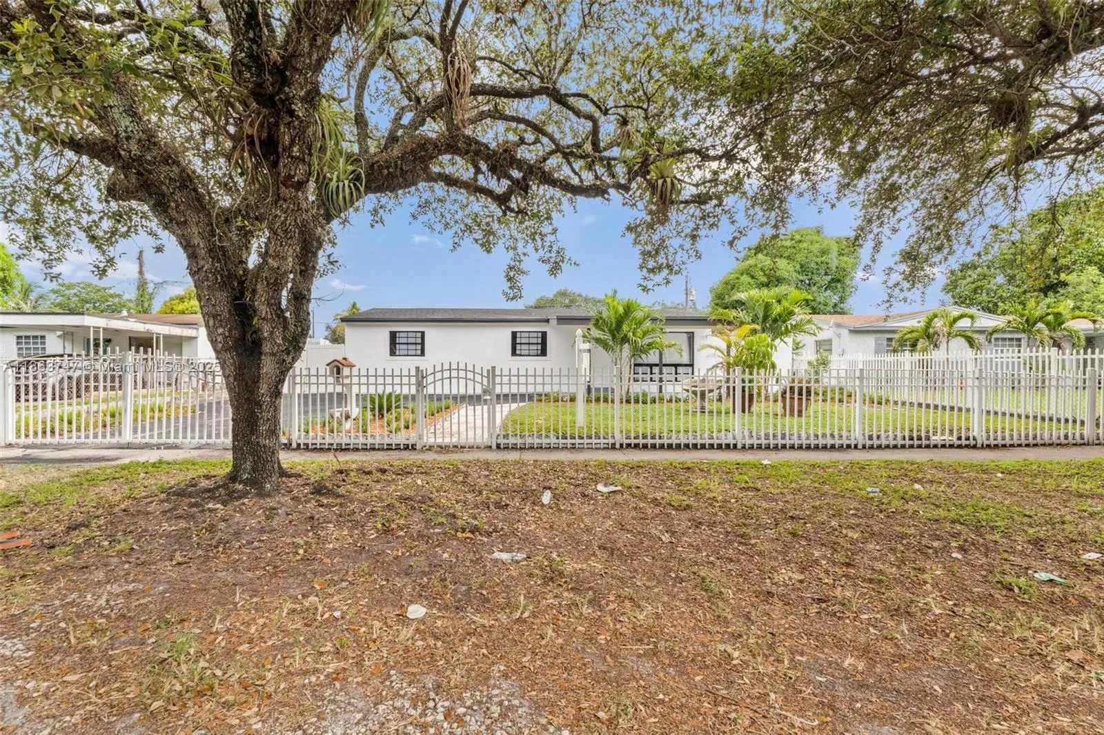 620 N 64th Ave