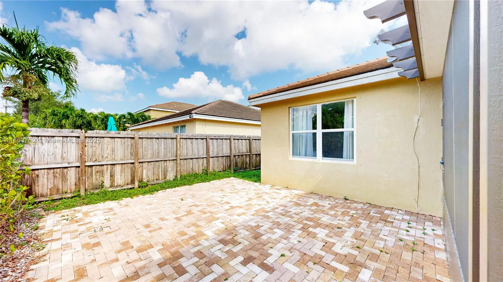 3090 SE 7th Ct