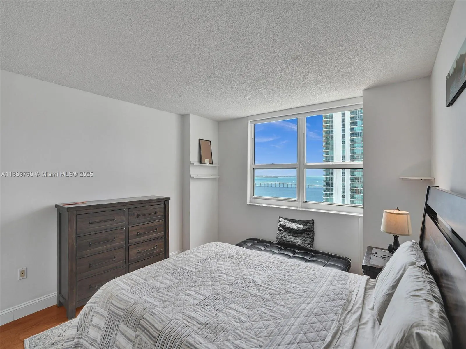 1155 Brickell Bay Dr, #3203