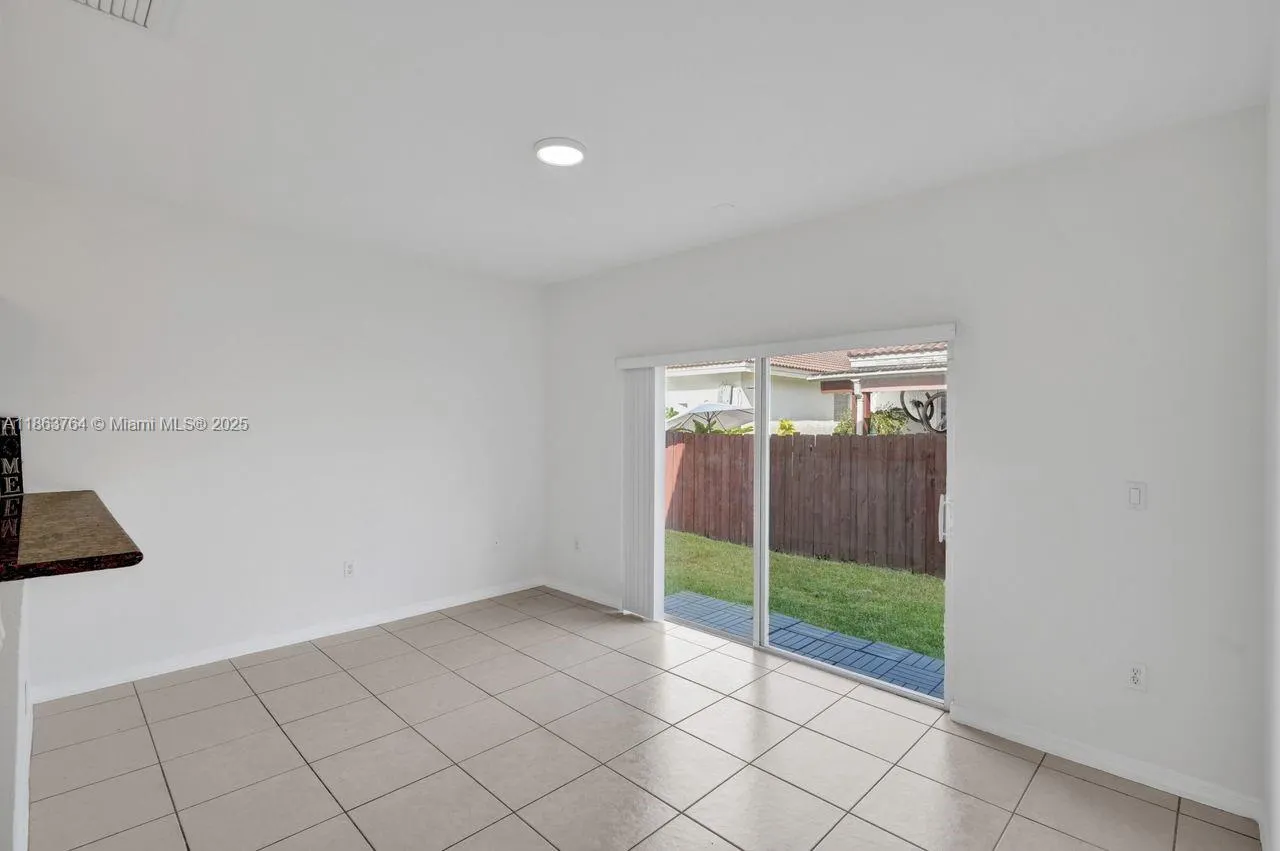 4417 NW 113th Pl, #4417