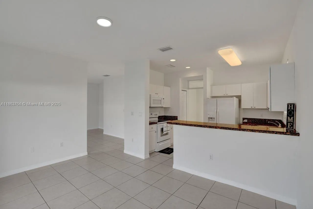 4417 NW 113th Pl, #4417