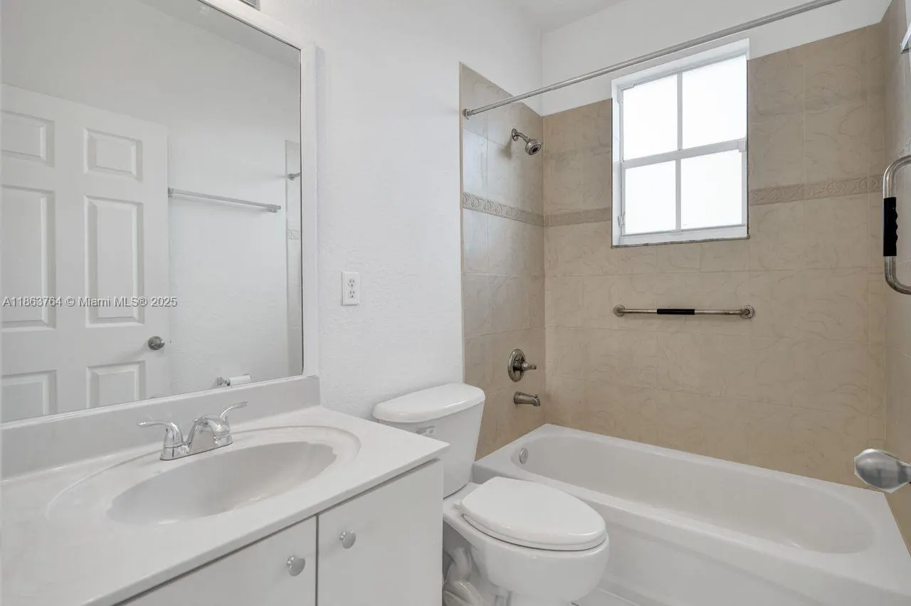 4417 NW 113th Pl, #4417