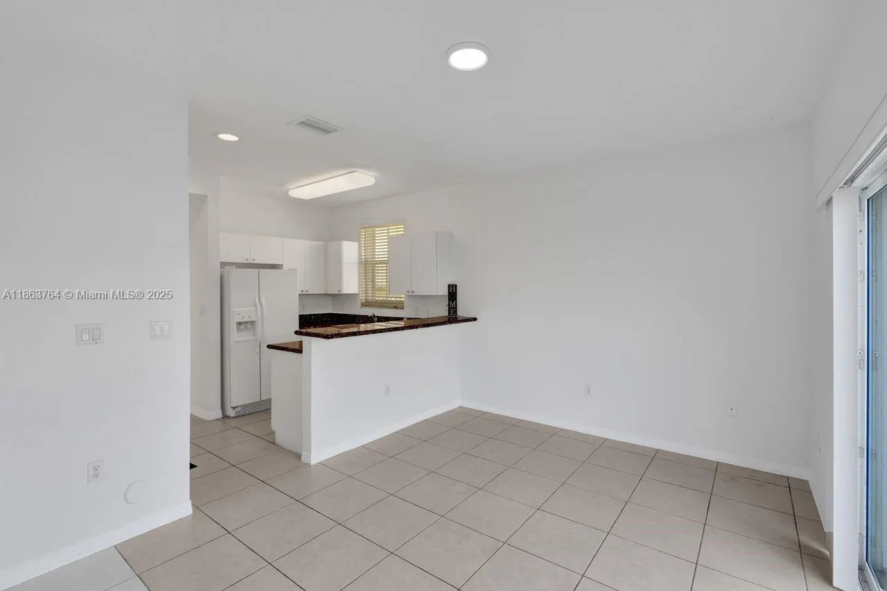4417 NW 113th Pl, #4417