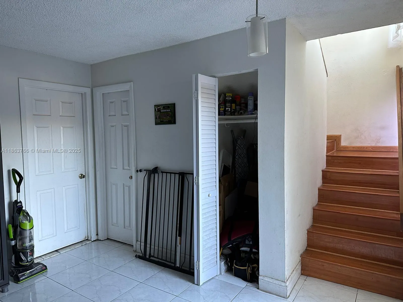 11208 SW 67th Ter