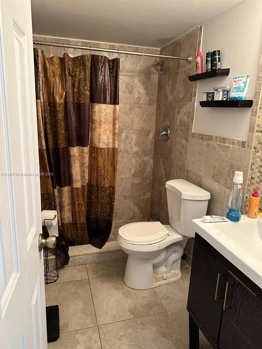 11208 SW 67th Ter