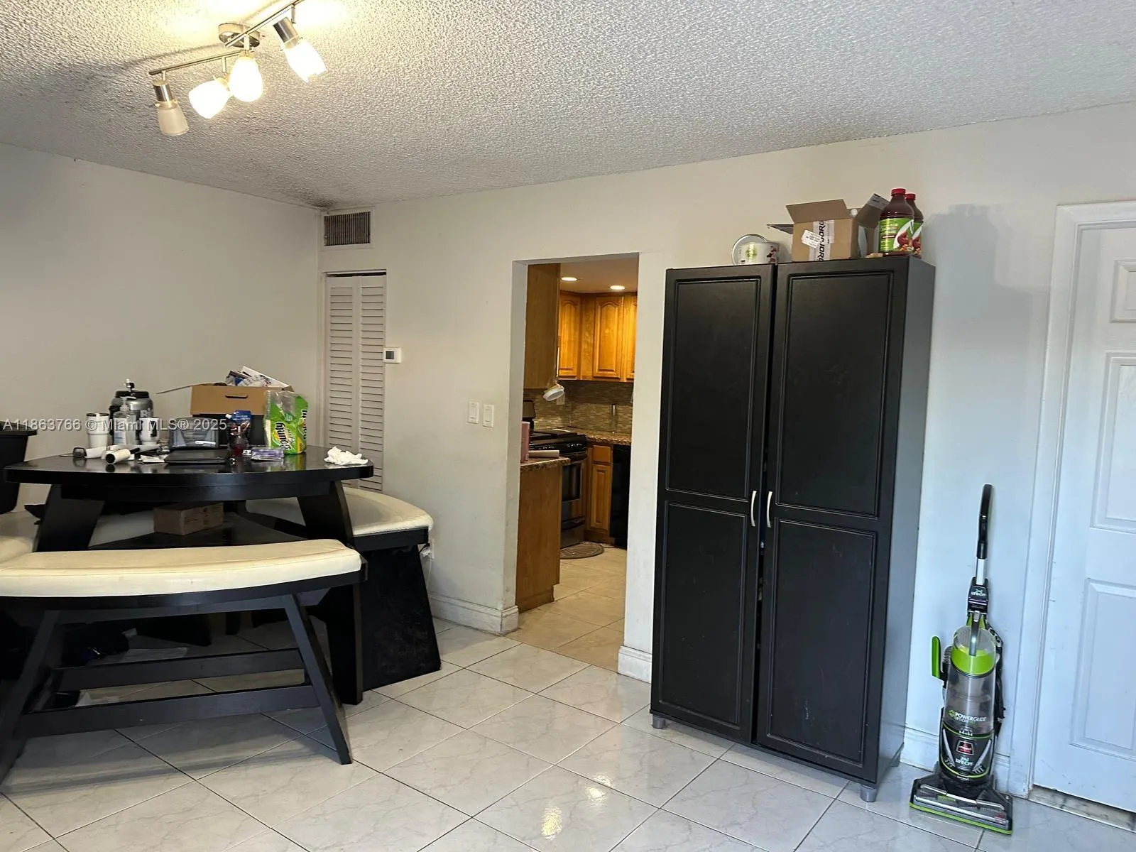 11208 SW 67th Ter