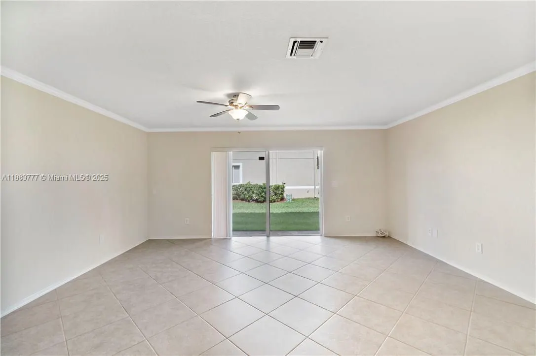 5905 Abbey Rd