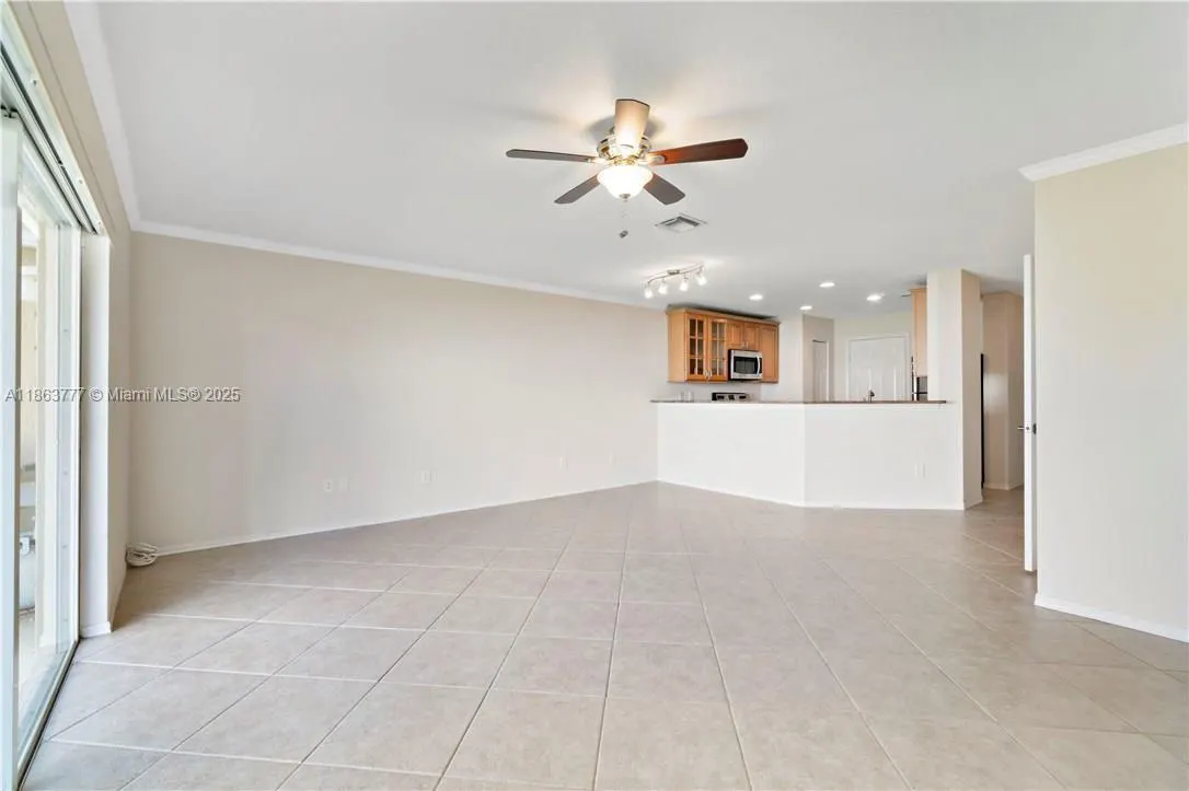 5905 Abbey Rd