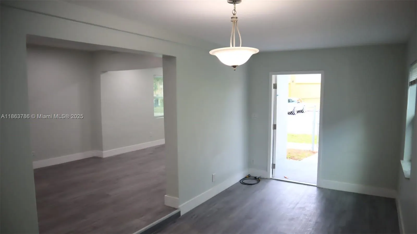 2503 NW 9th St