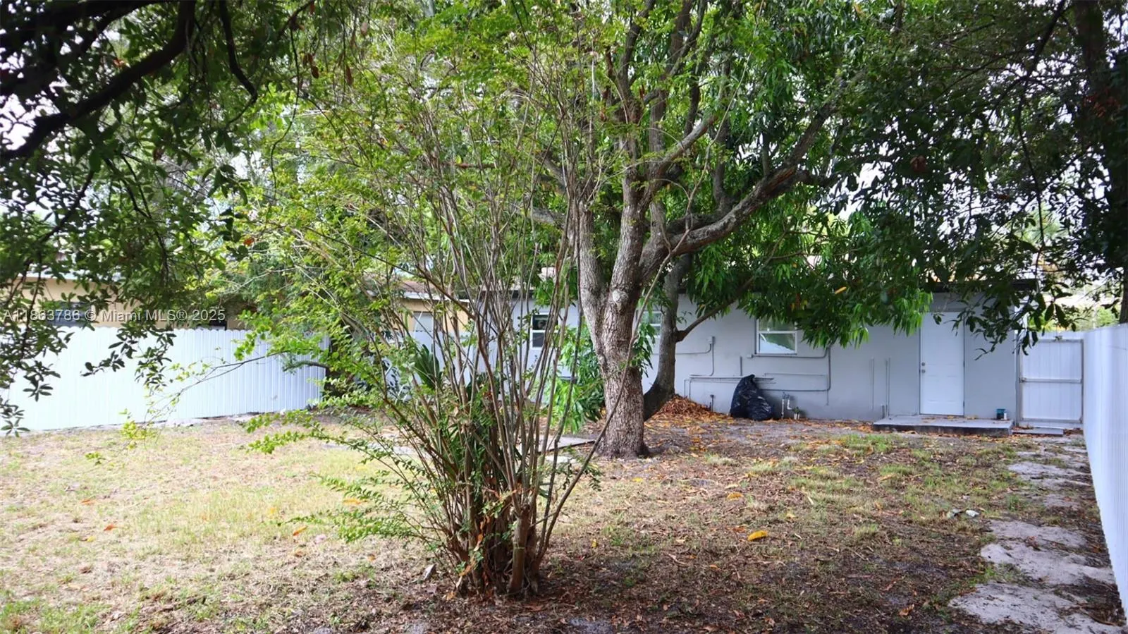 2503 NW 9th St