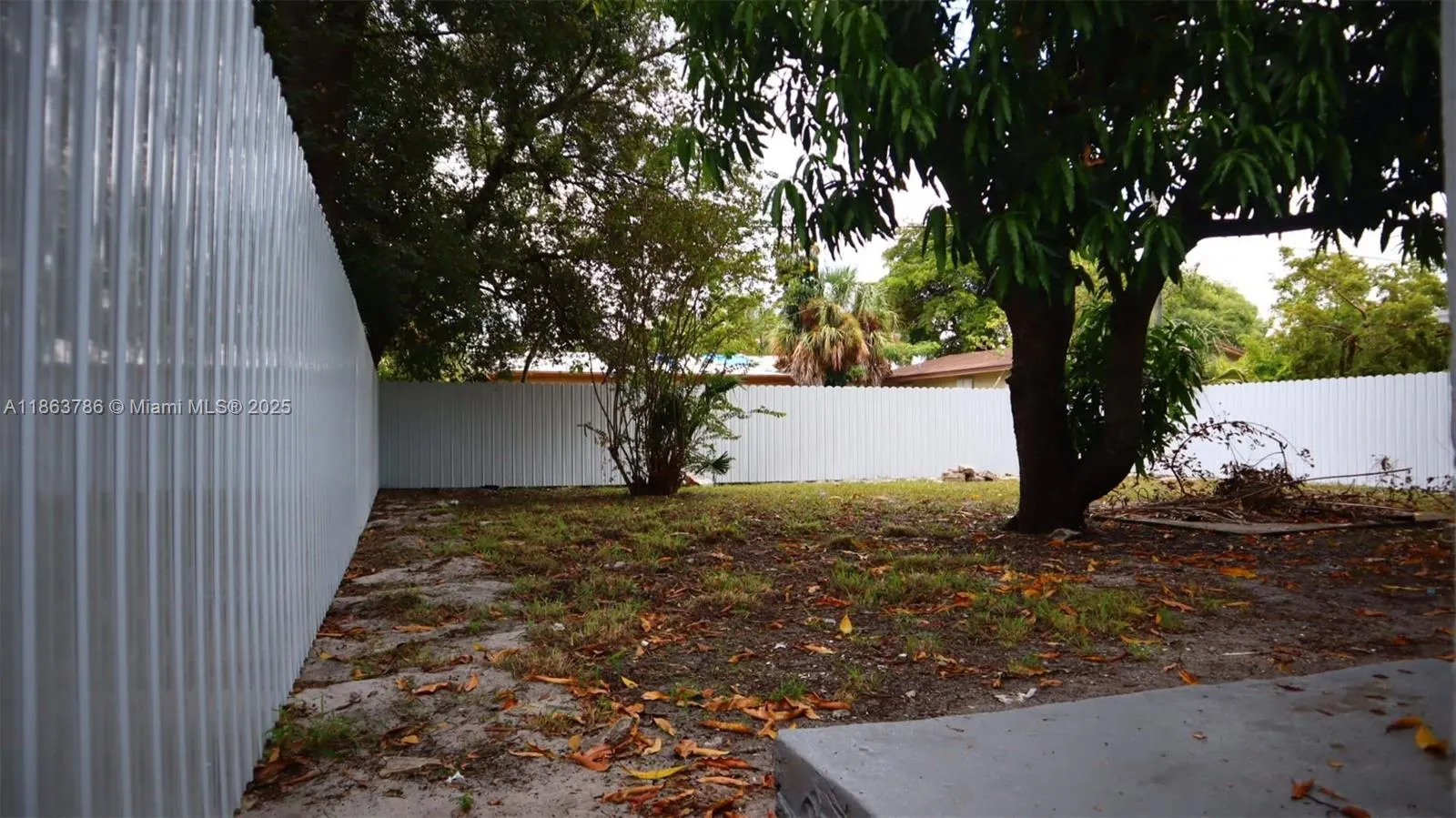 2503 NW 9th St