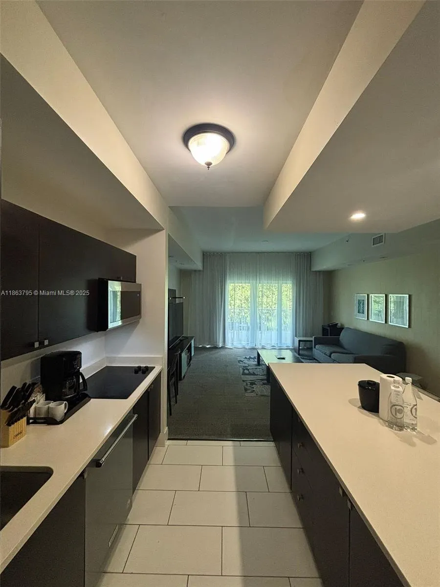 5300 NW 87th Ave, #913