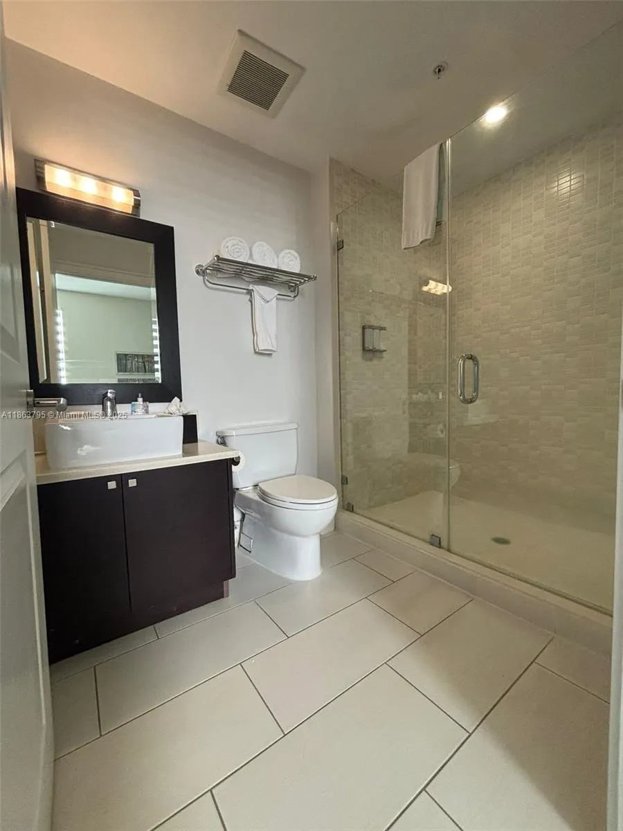 5300 NW 87th Ave, #913