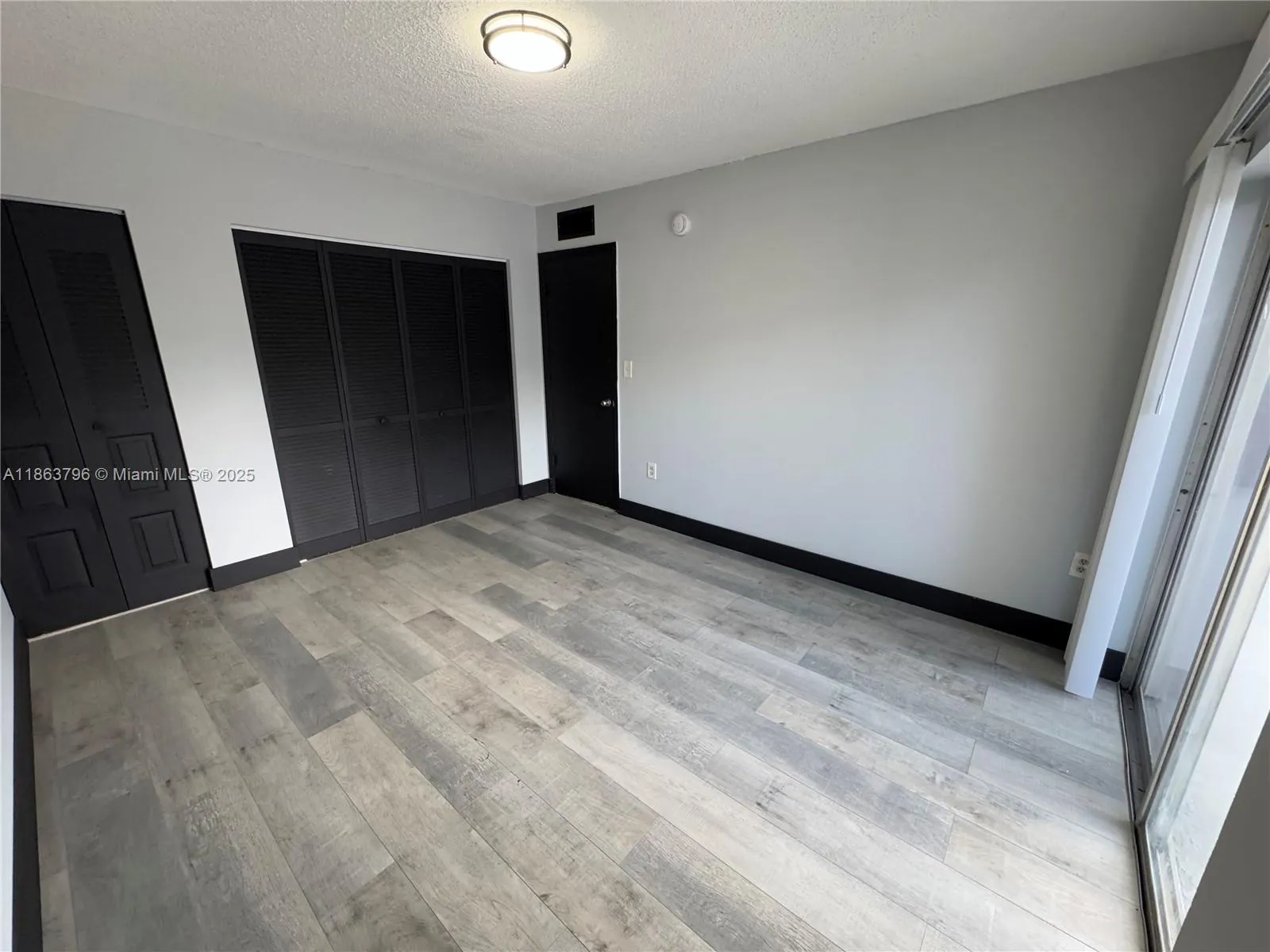 3300 S Dixie Hwy, #204