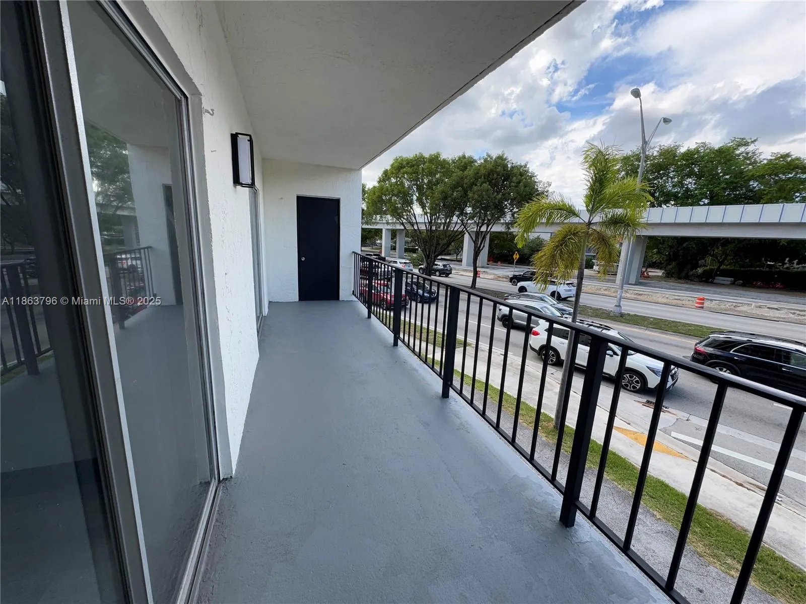 3300 S Dixie Hwy, #204