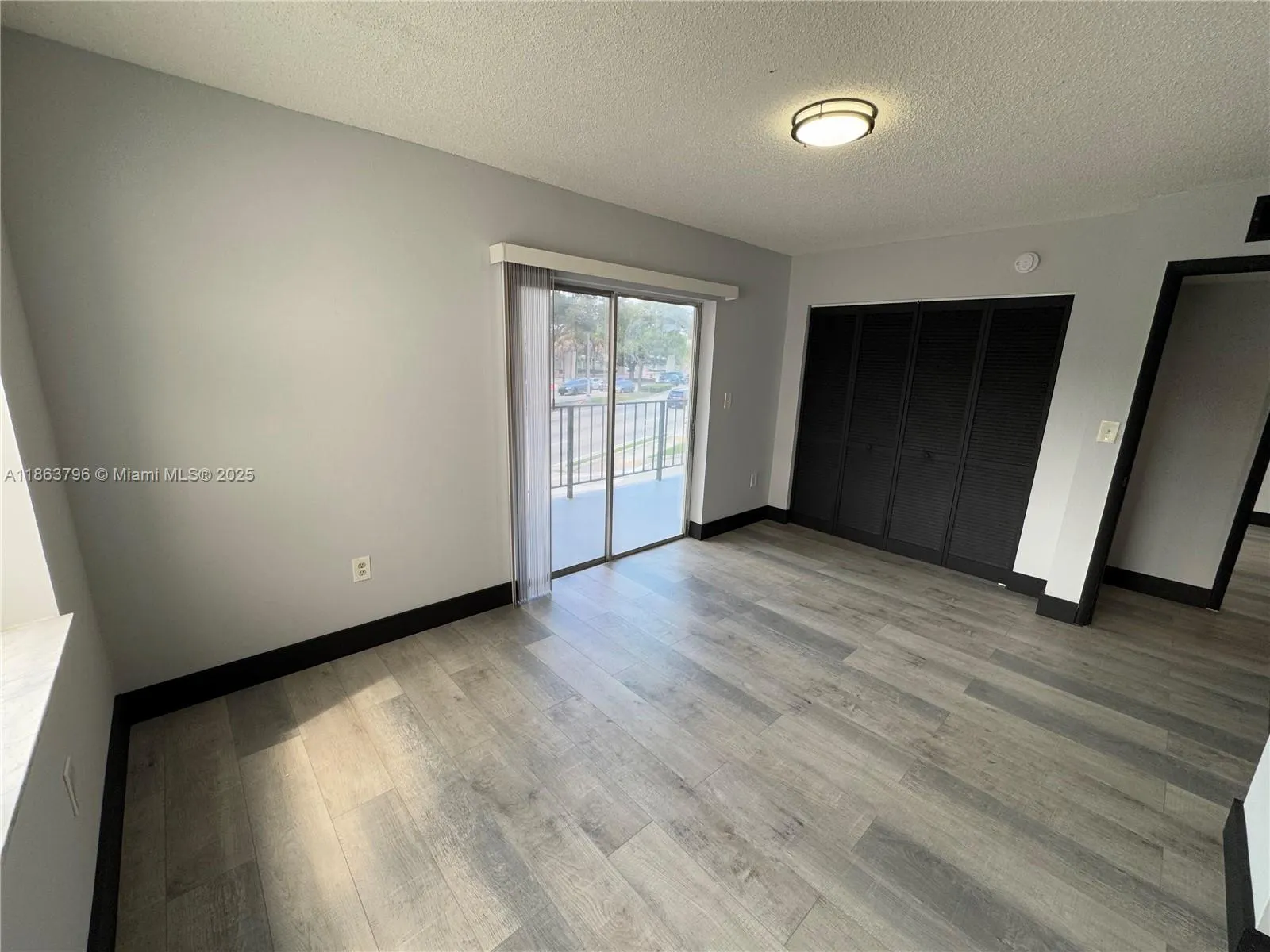3300 S Dixie Hwy, #204