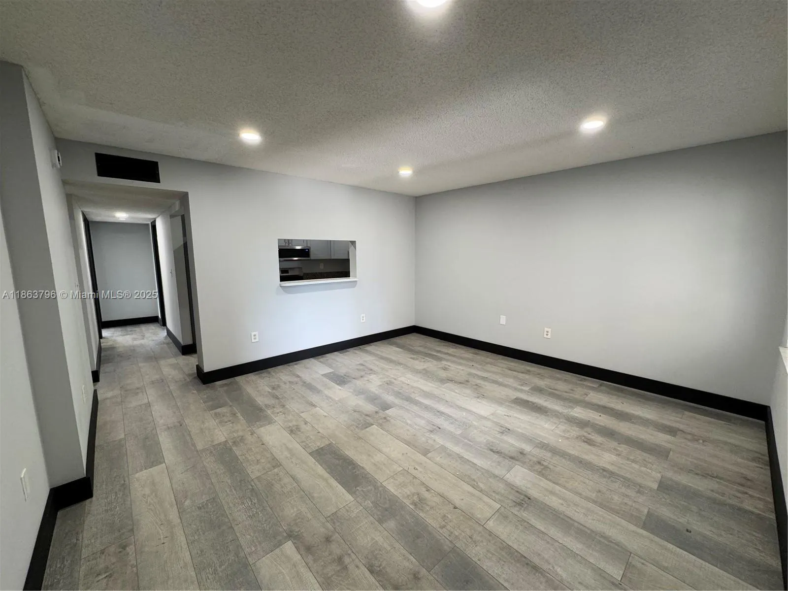 3300 S Dixie Hwy, #204