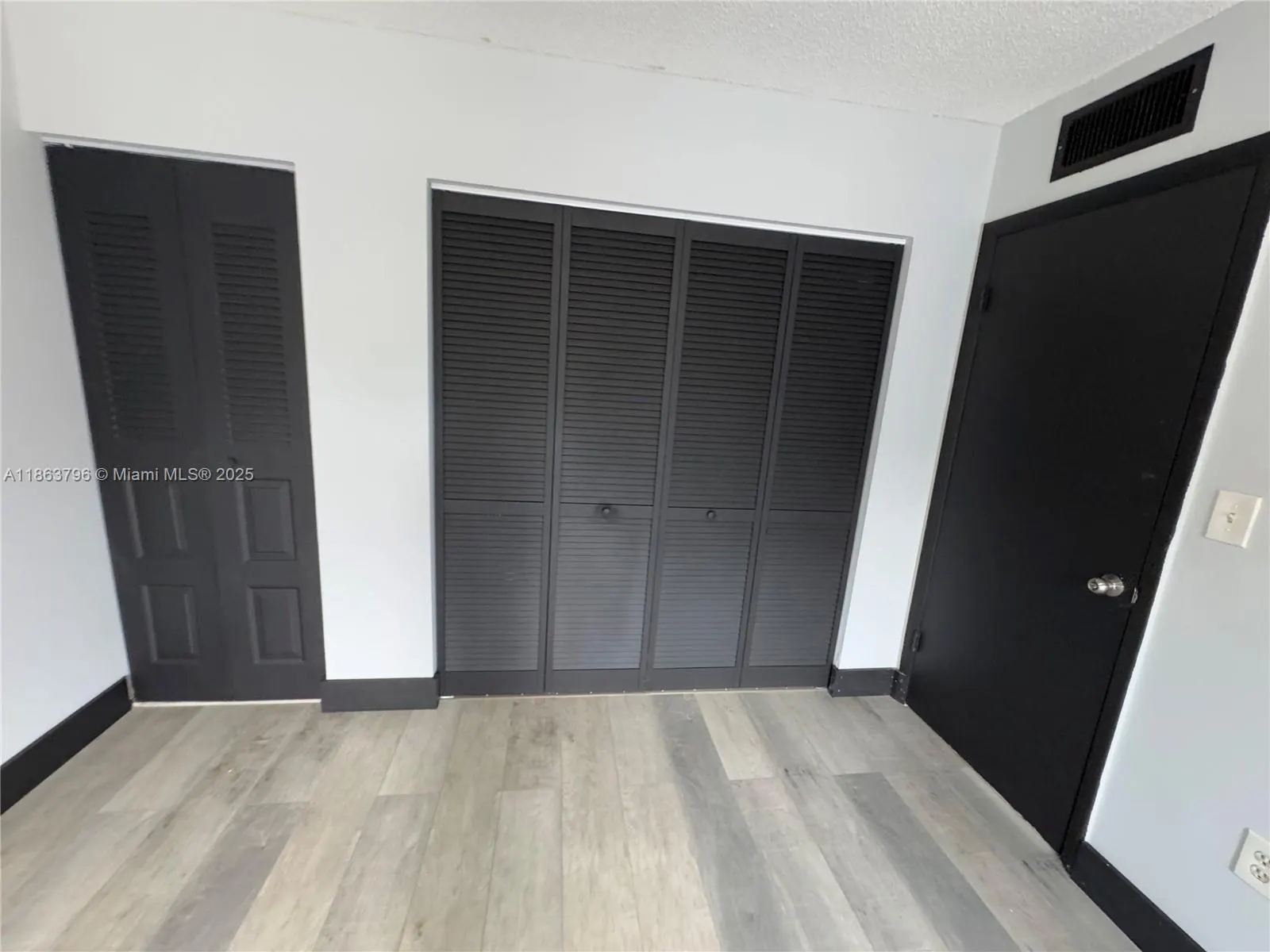 3300 S Dixie Hwy, #204