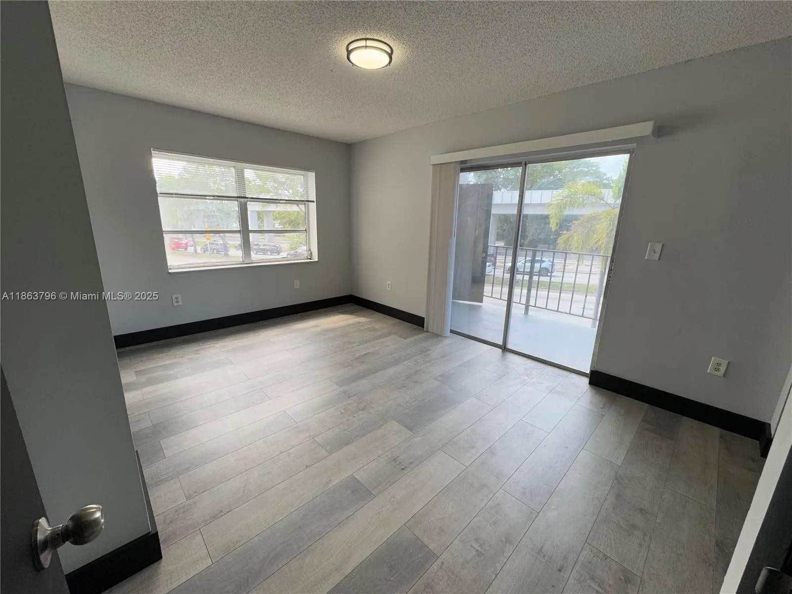 3300 S Dixie Hwy, #204