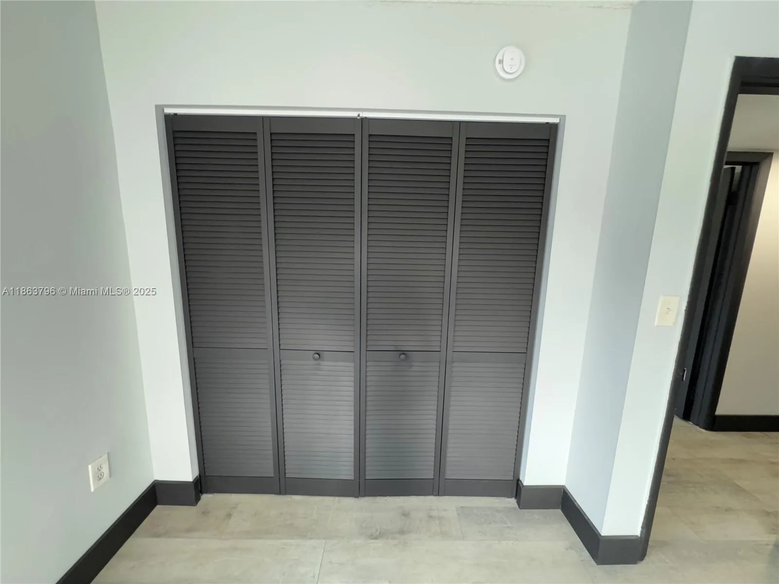 3300 S Dixie Hwy, #204