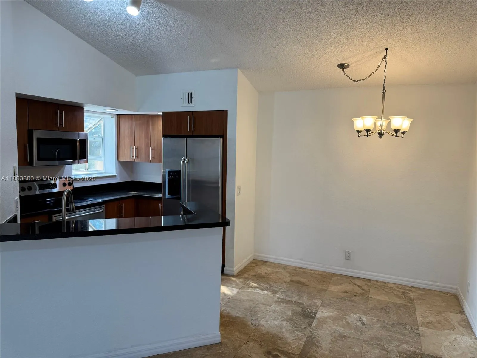 3460 N Pinewalk Dr N, #321