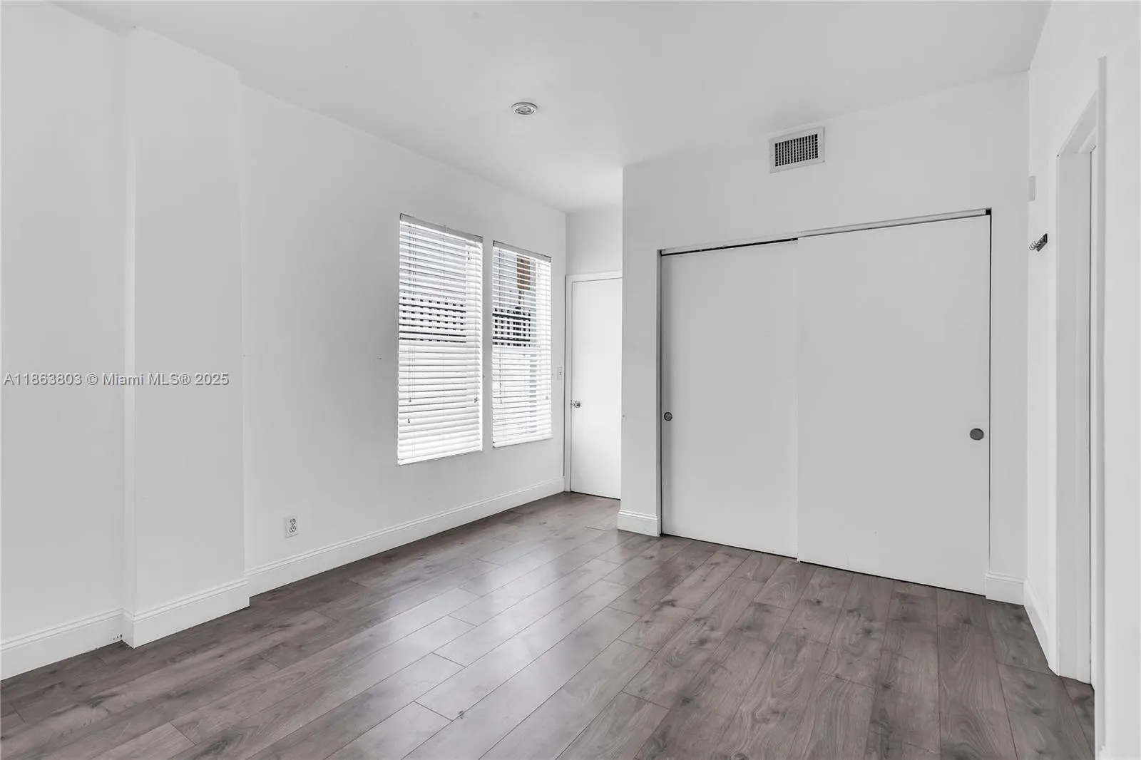 737 Jefferson Ave, #102