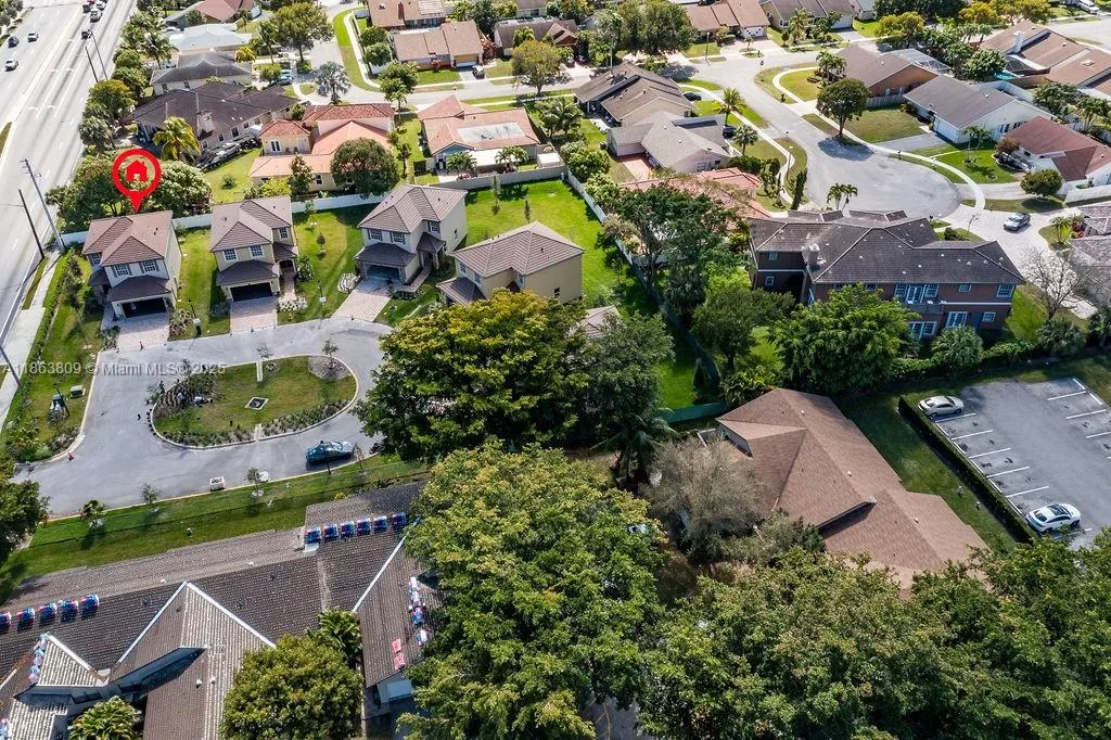 5400 NW 57th Ct