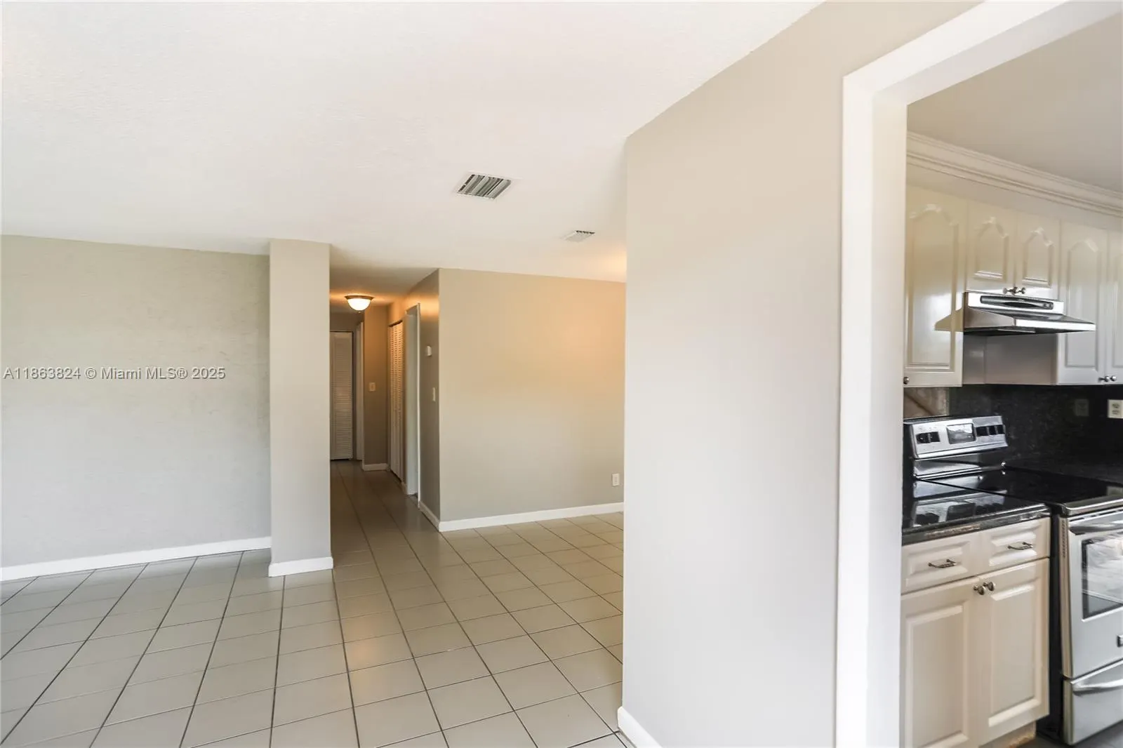 317 NW 49th St