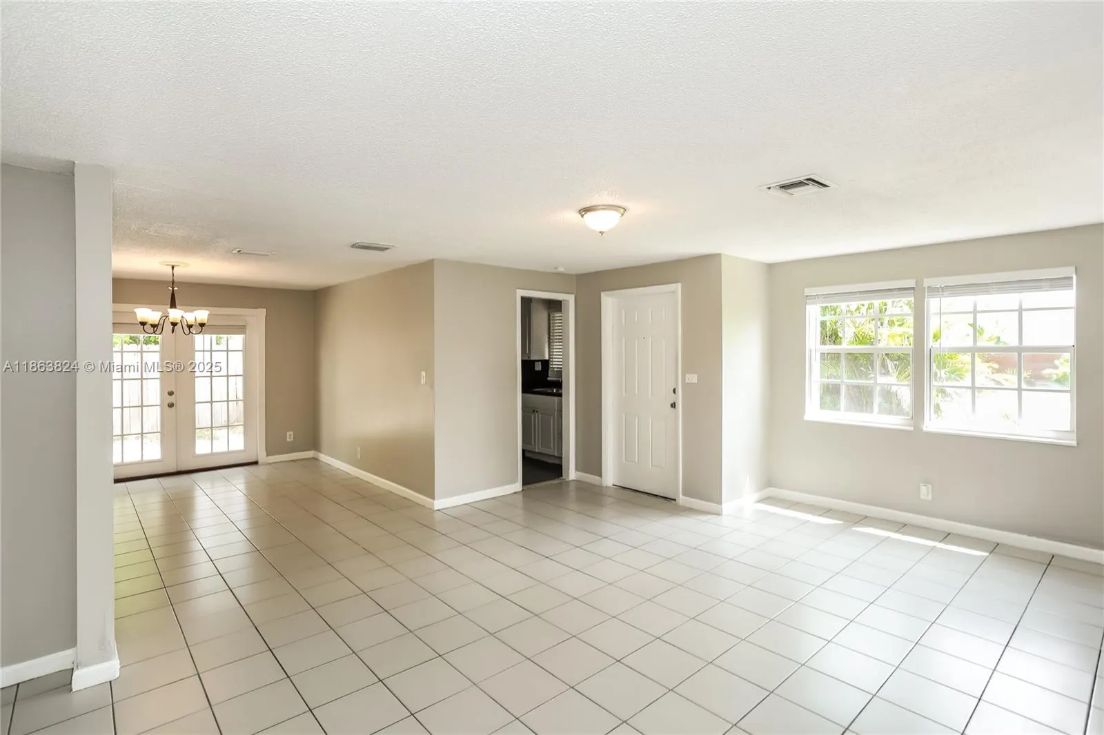 317 NW 49th St