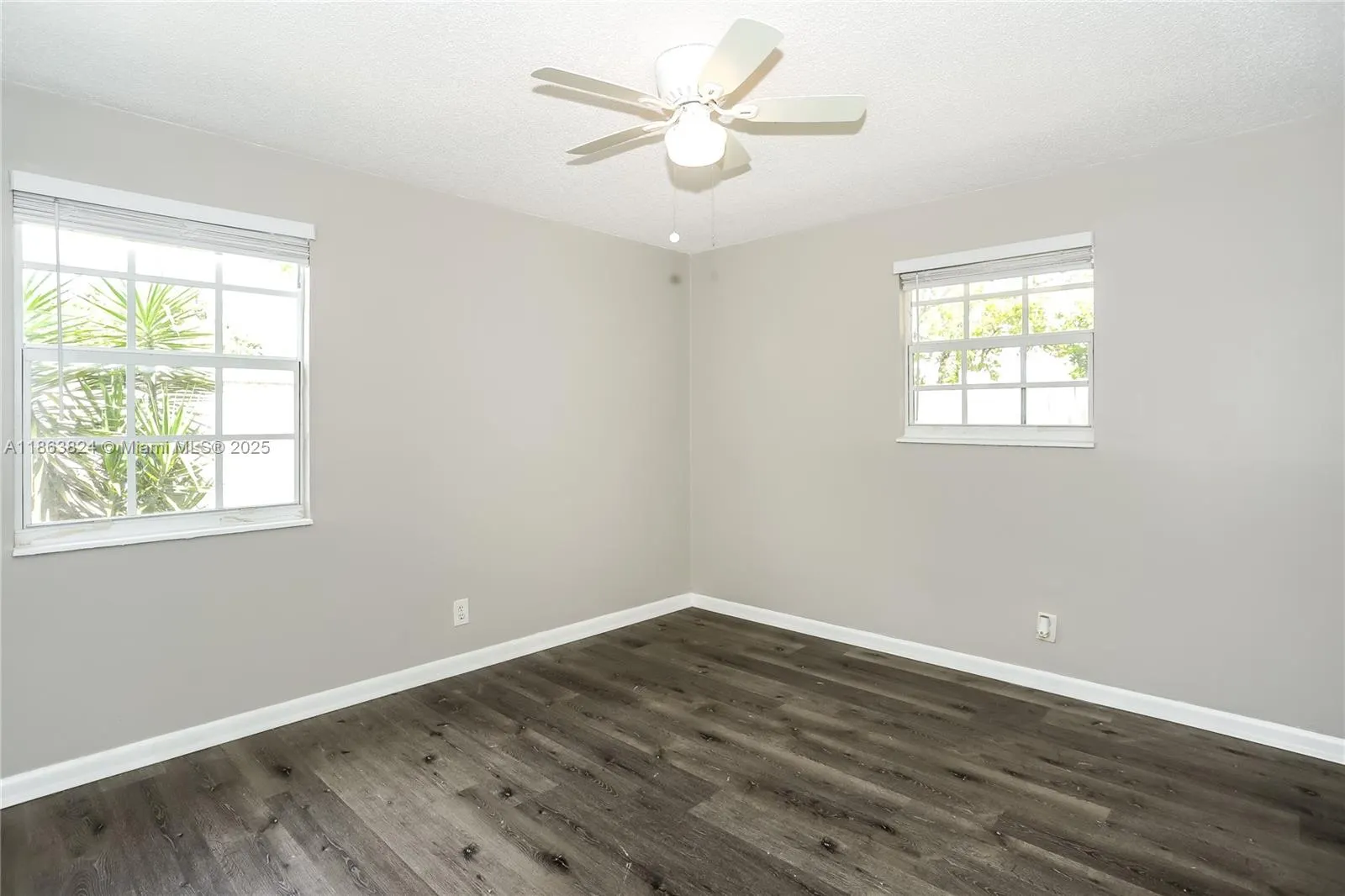 317 NW 49th St