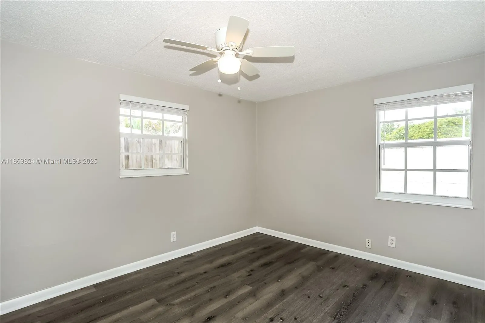 317 NW 49th St