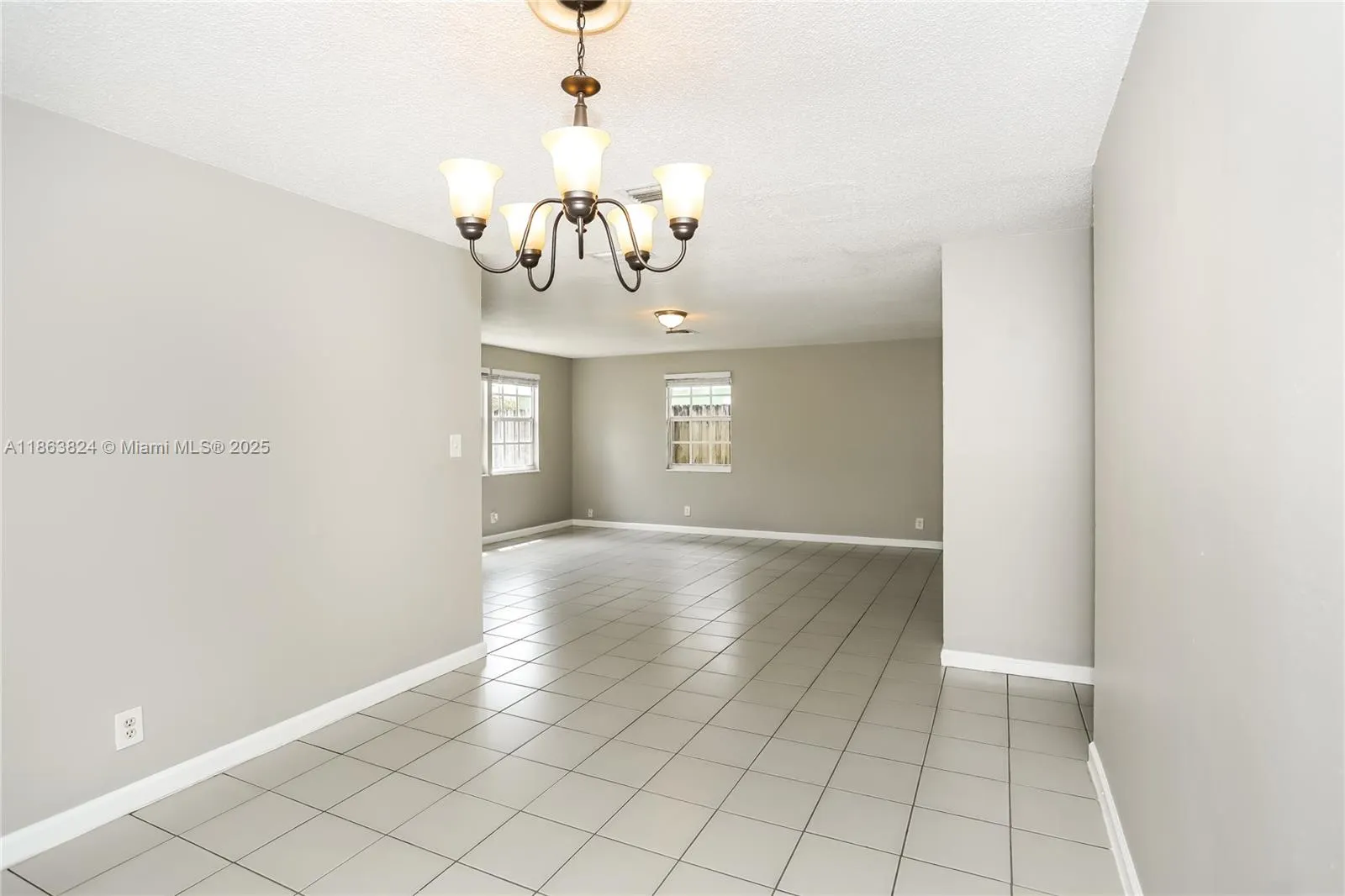 317 NW 49th St