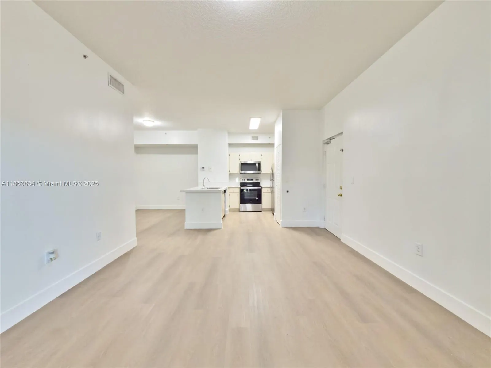7200 NW 114th Ave, #204