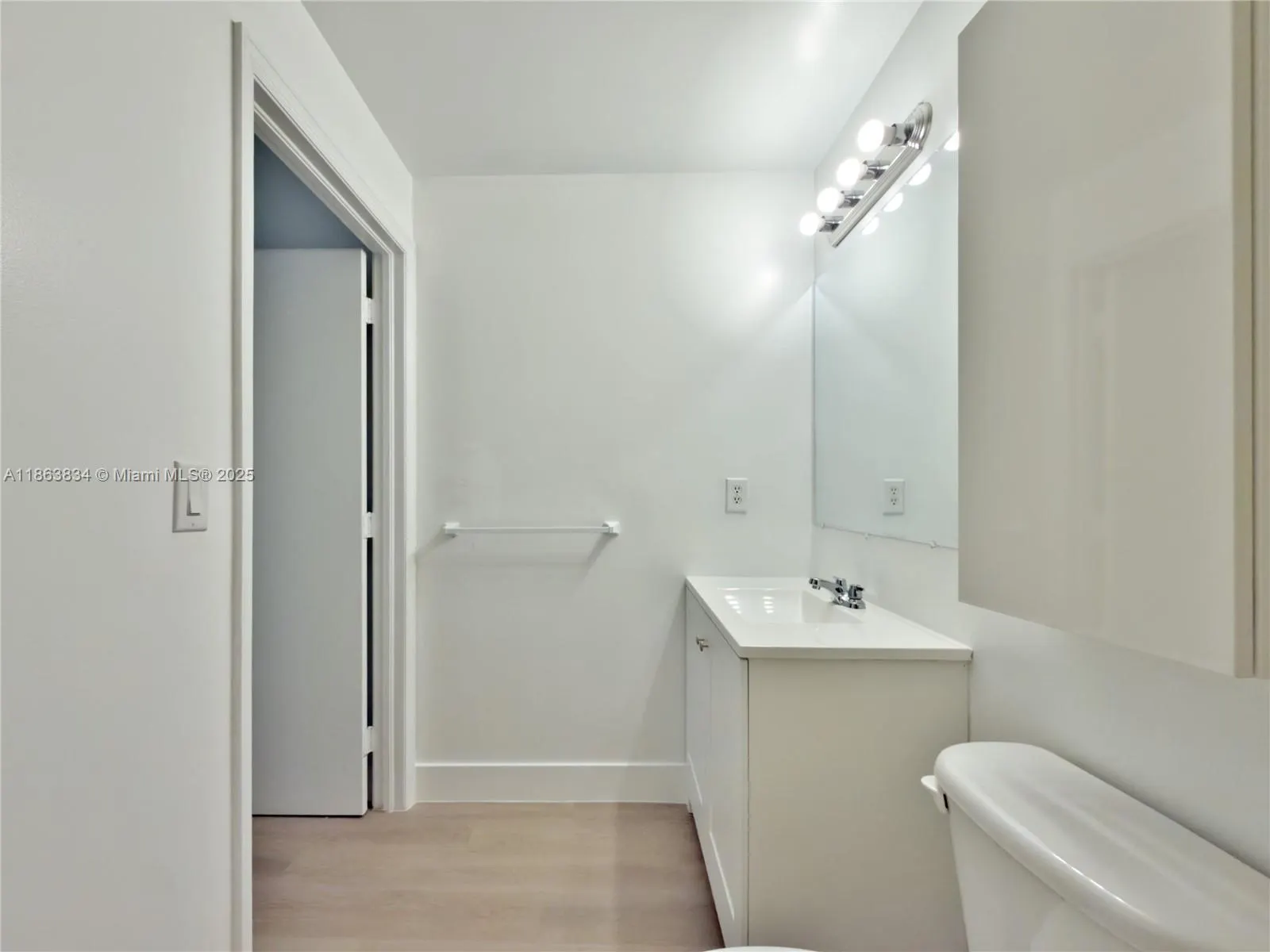 7200 NW 114th Ave, #204