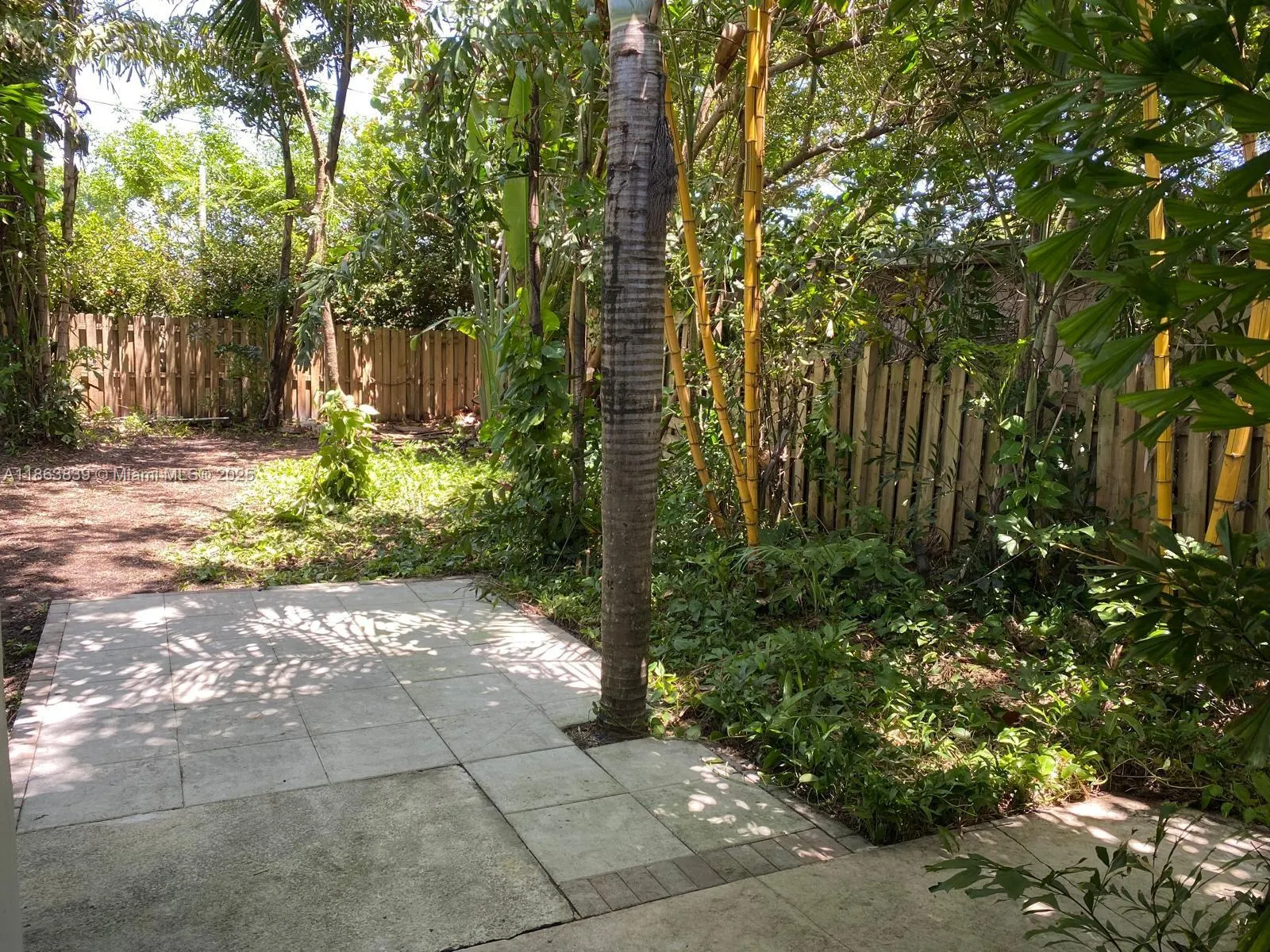 132 NE 2nd Ave