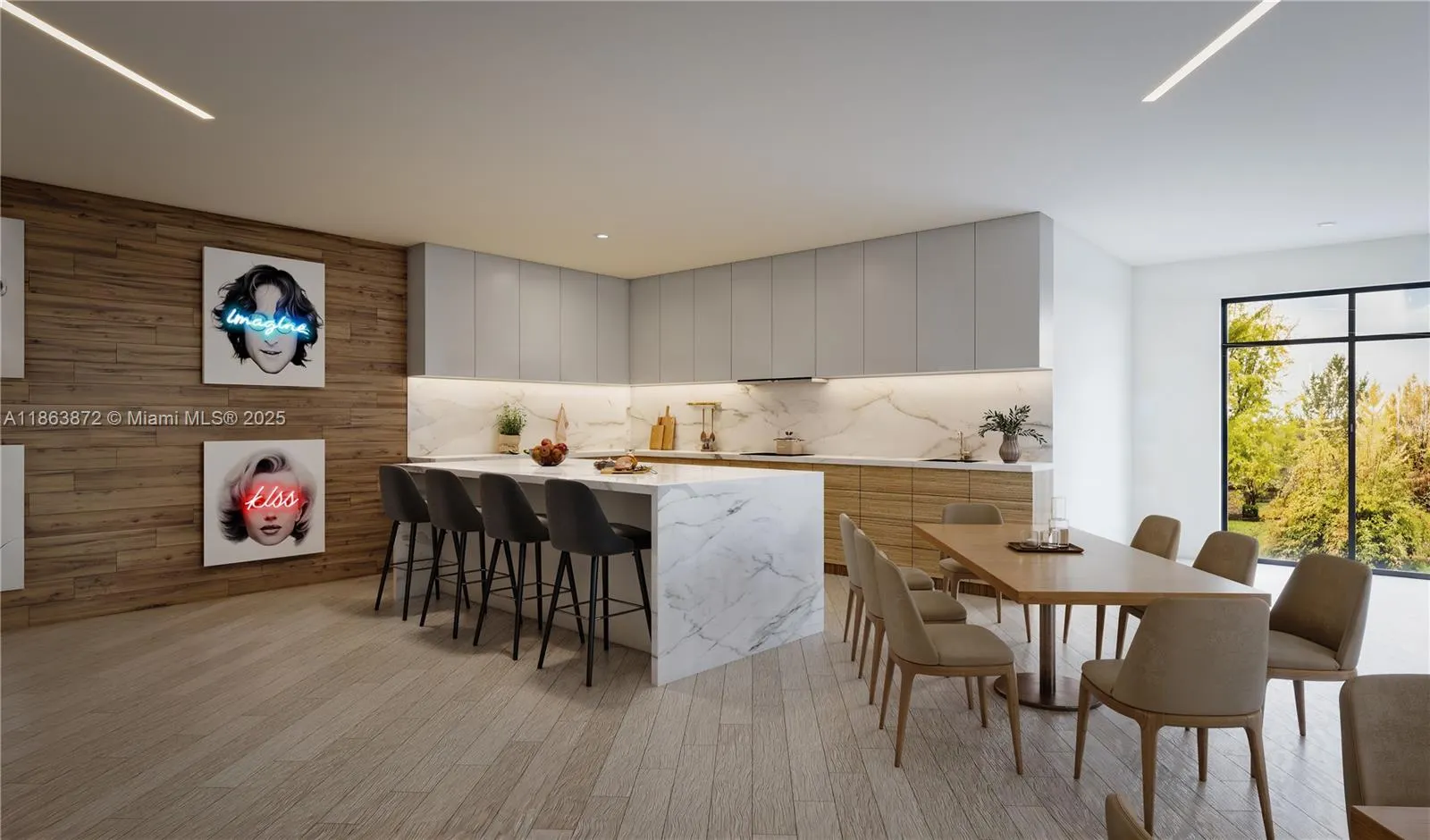 218 SE 7th ST, #310