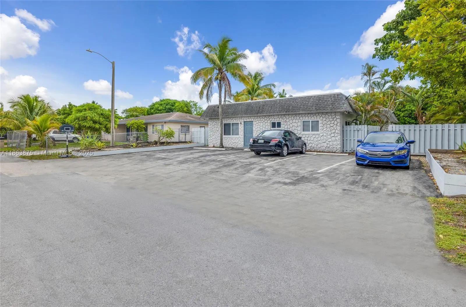 1480 NW 20th Ct