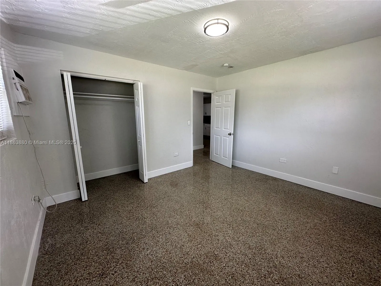 377 NW 4th St, #377